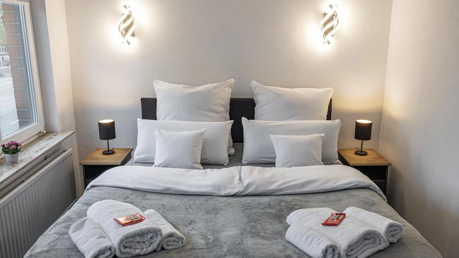 Studio-Apartment - Zentral, Modern, Exklusiv - Fuer 2-4 Gaeste Hamburg