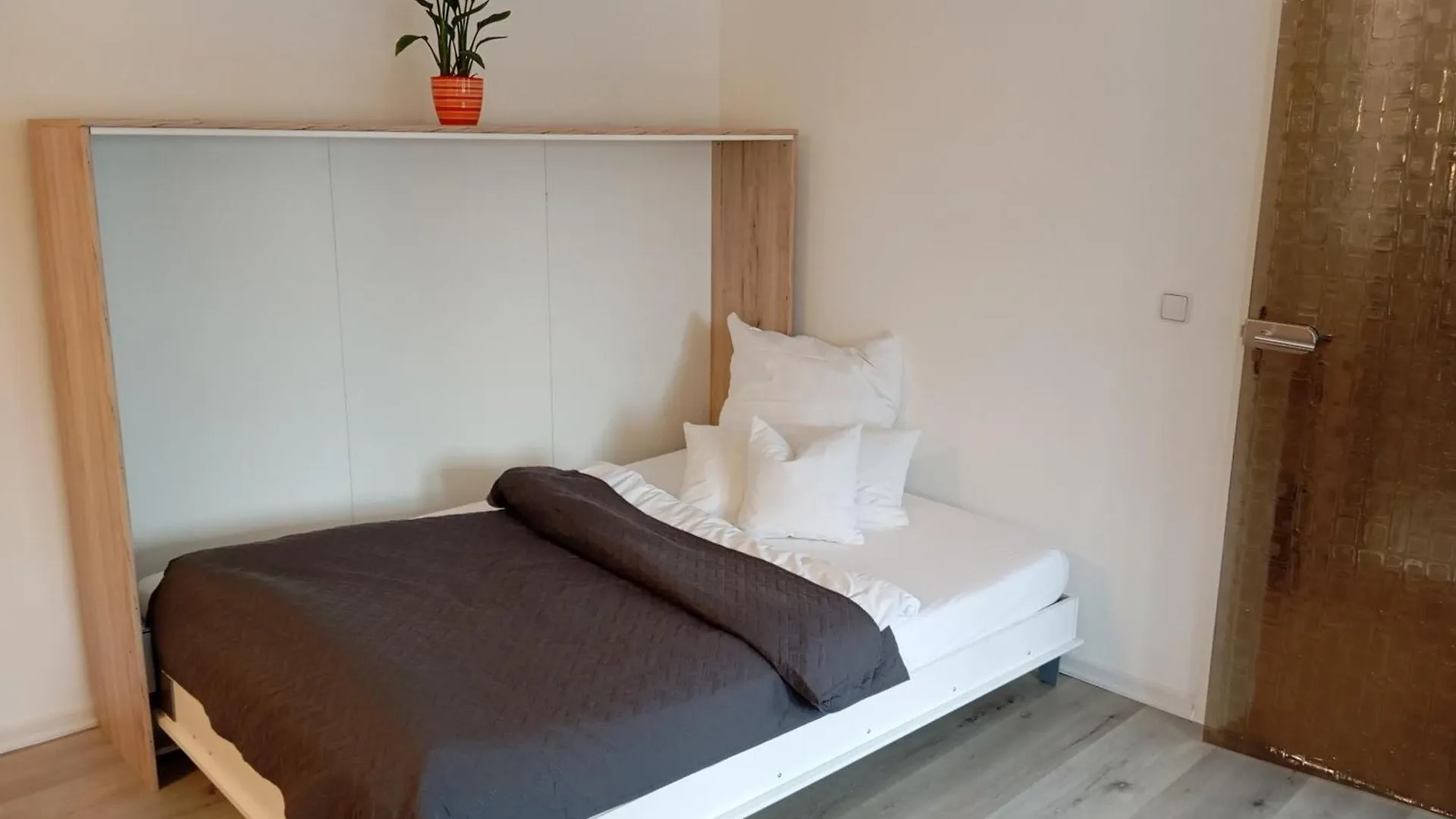 Apartment Studio-Apartment - Zentral, Modern, Exklusiv - Fuer 2-4 Gaeste Hamburg